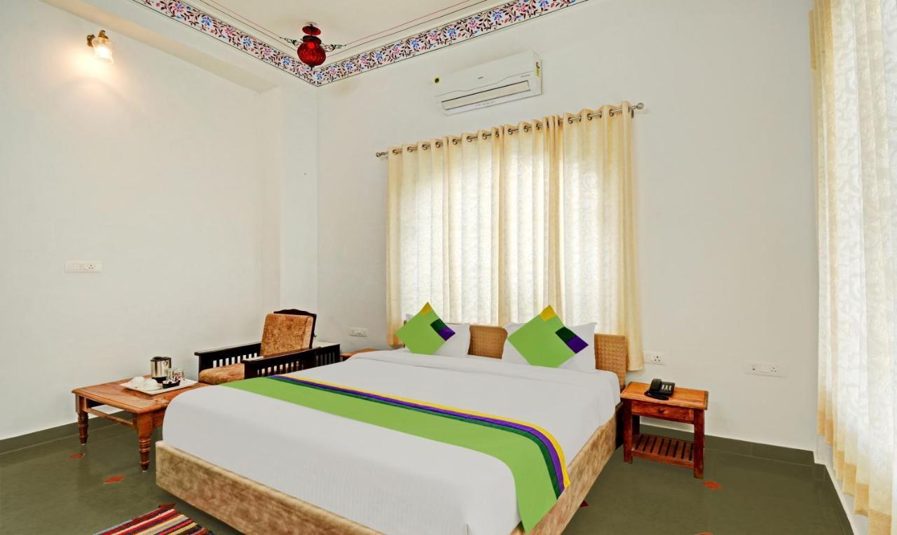 Treebo Khakhri Haveli Hotel Удайпур Екстериор снимка