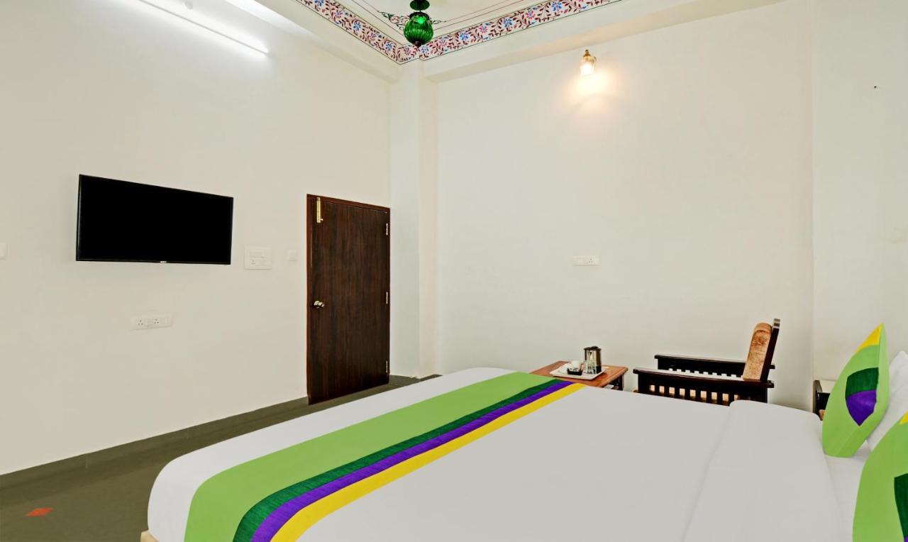 Treebo Khakhri Haveli Hotel Удайпур Екстериор снимка