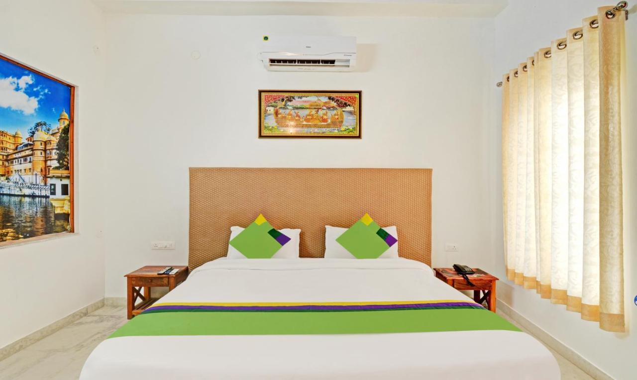 Treebo Khakhri Haveli Hotel Удайпур Екстериор снимка