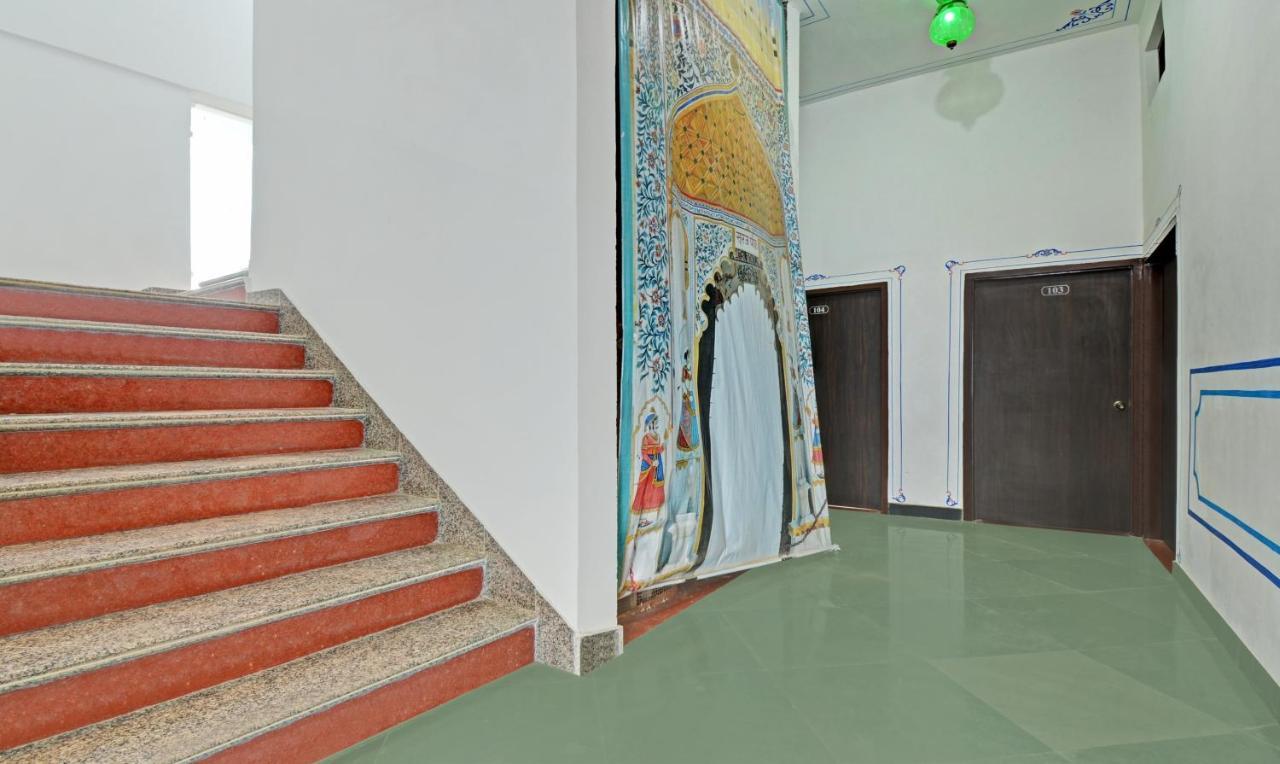 Treebo Khakhri Haveli Hotel Удайпур Екстериор снимка